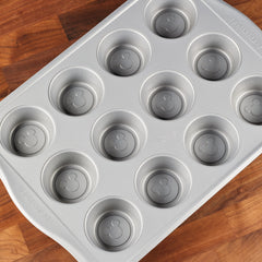 12-Cup Nonstick Muffin Pan